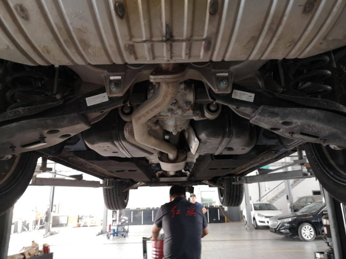 上饶车主红旗hs55000公里首保分享