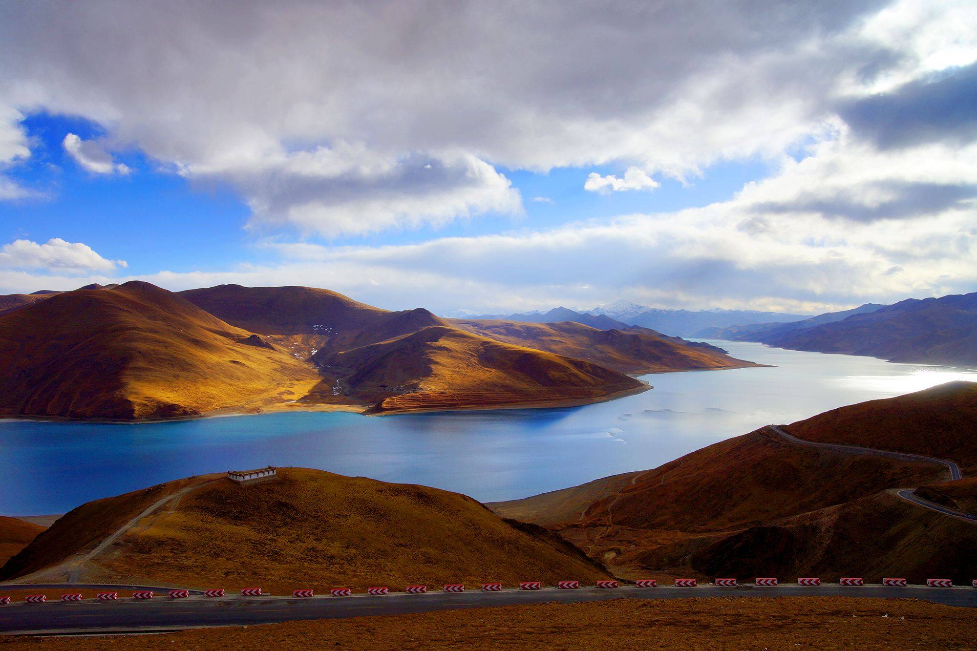 旅游前应不应该做攻略是否佛系旅游来一场说走就走的旅行