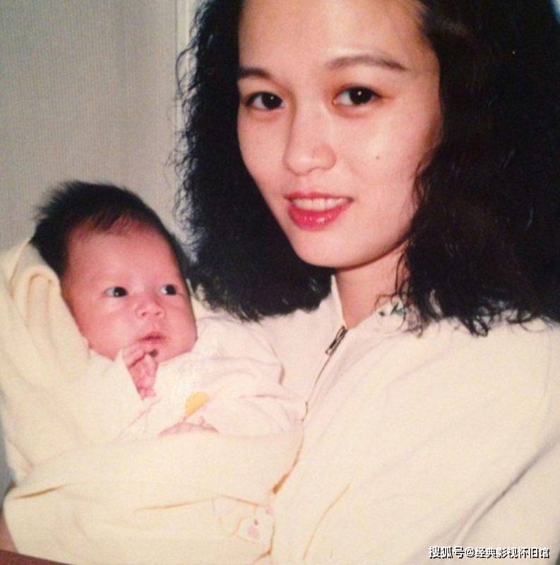 原创梁洁华离世最放不下三个人,临终遗言满是不舍,字字泪目