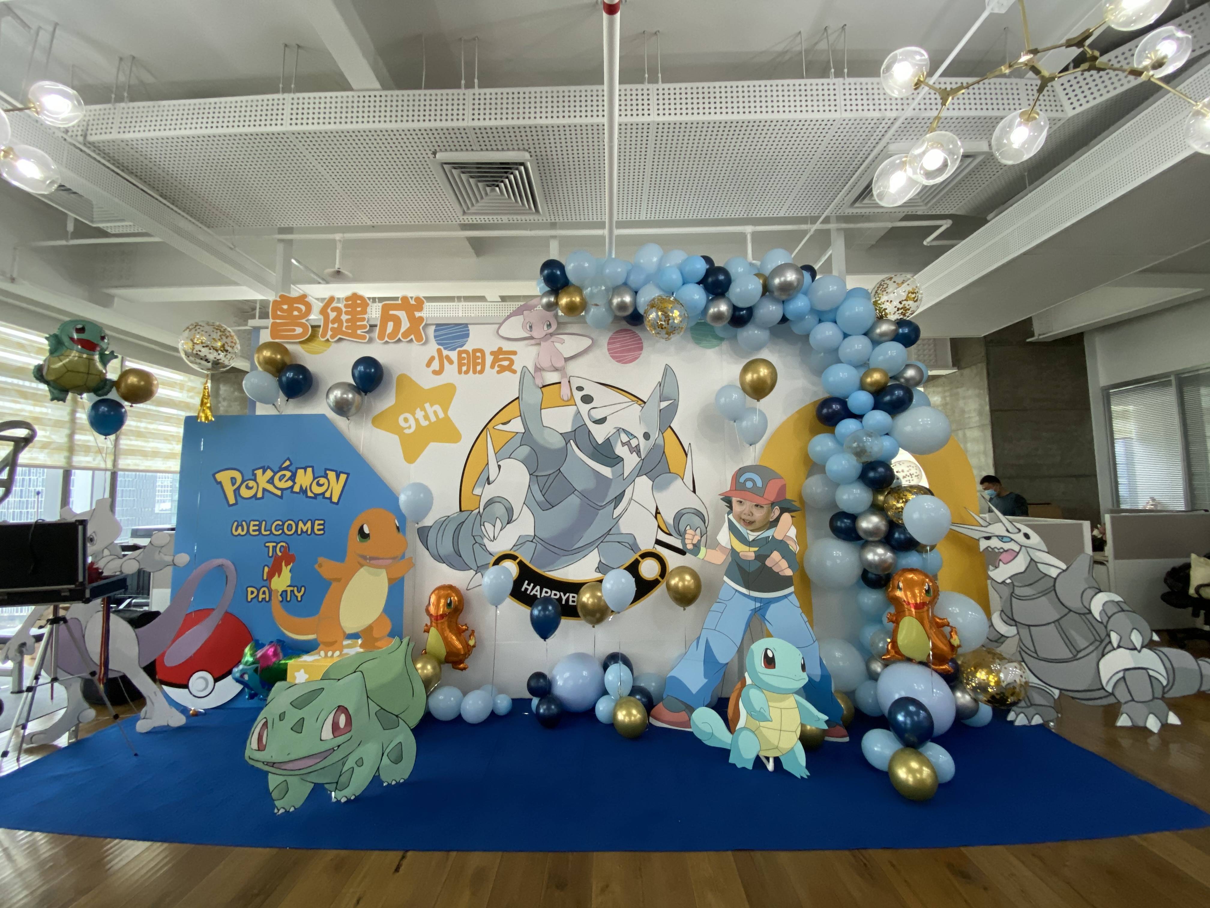 如何利用办公室举办少儿生日派对用气球布置衬托整个场面气球主题派对