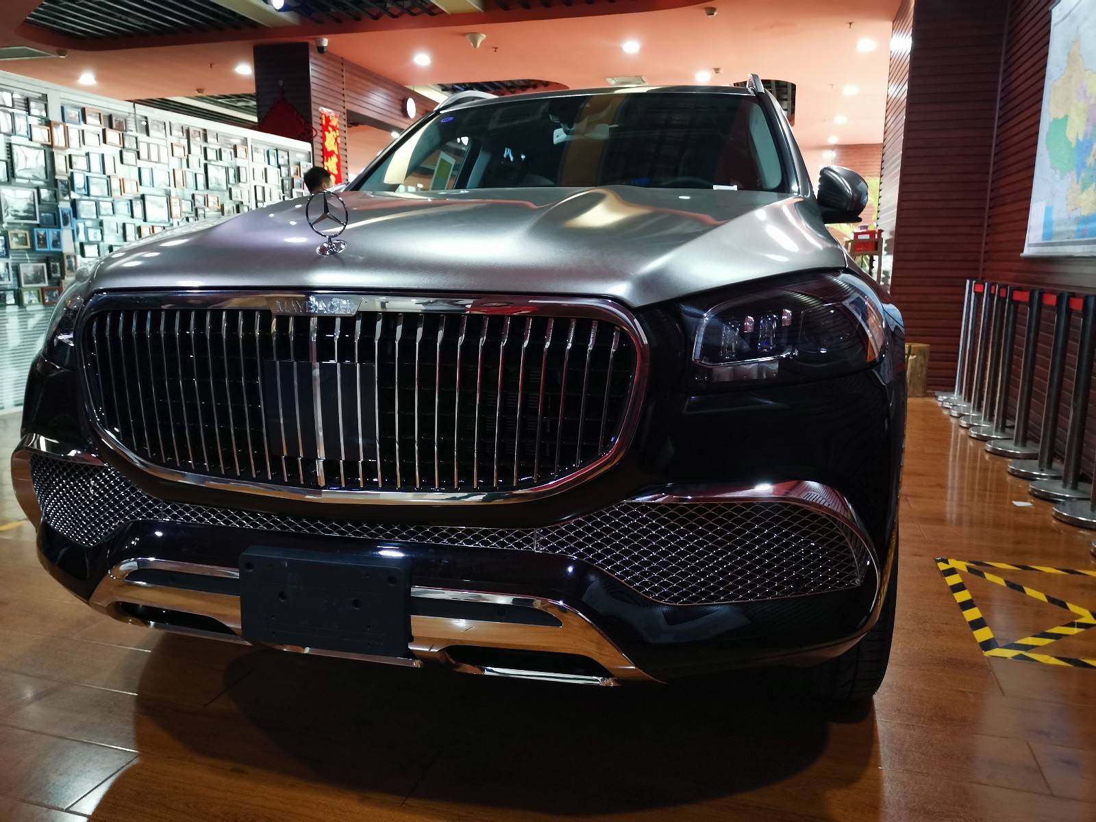 云南昆明平行进口2020款奔驰gls450迈巴赫版现车售价