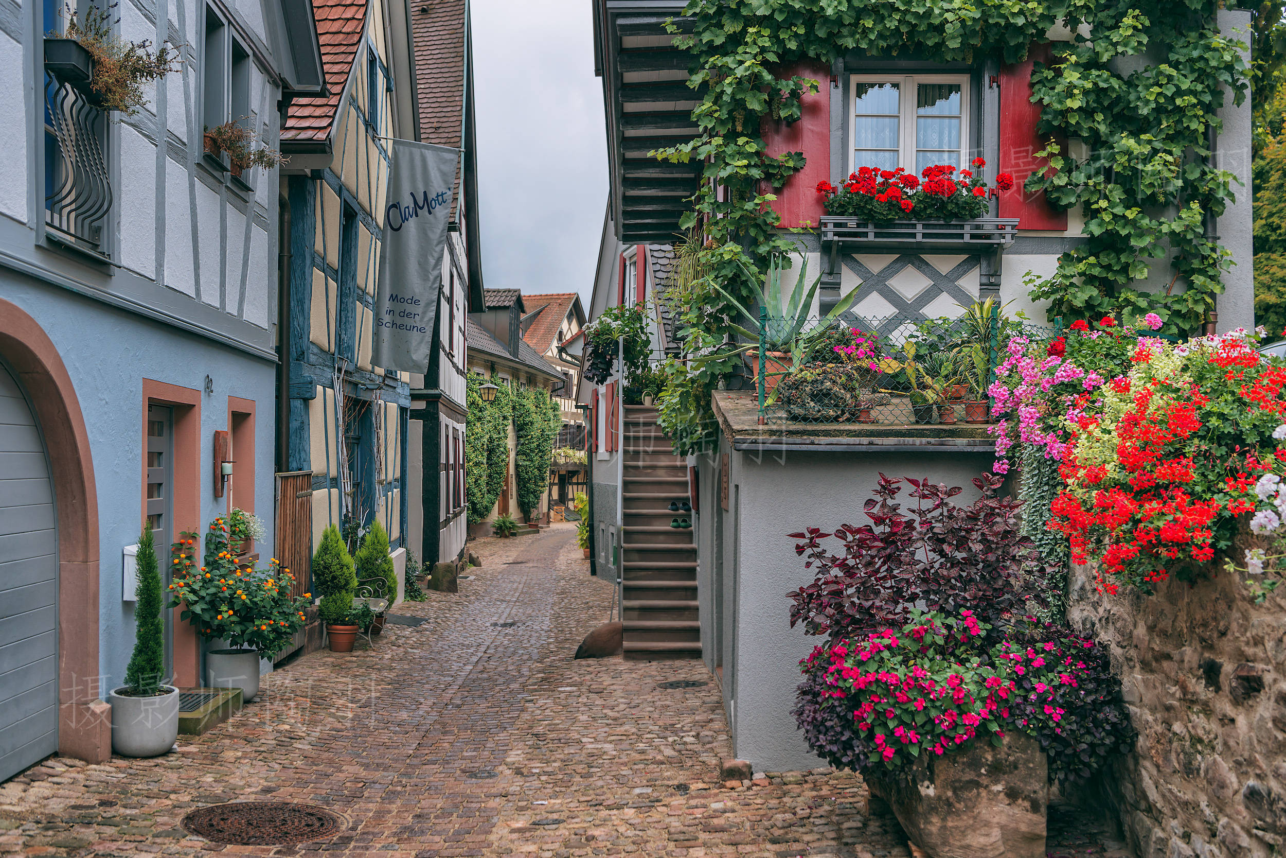 德国自驾途中的小惊喜——鲜花小镇根根巴赫