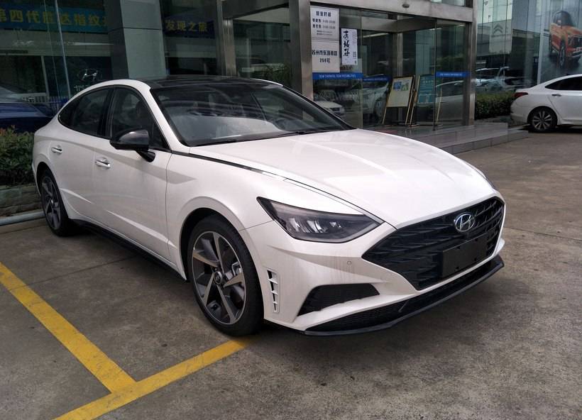 2020款全新现代索纳塔实车到店尺寸反超雅阁迈腾下月就上市