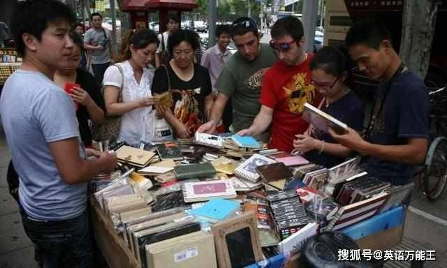 率,经济的大幅度下滑等问题,都是以特朗普为首的美国政府急需解决的
