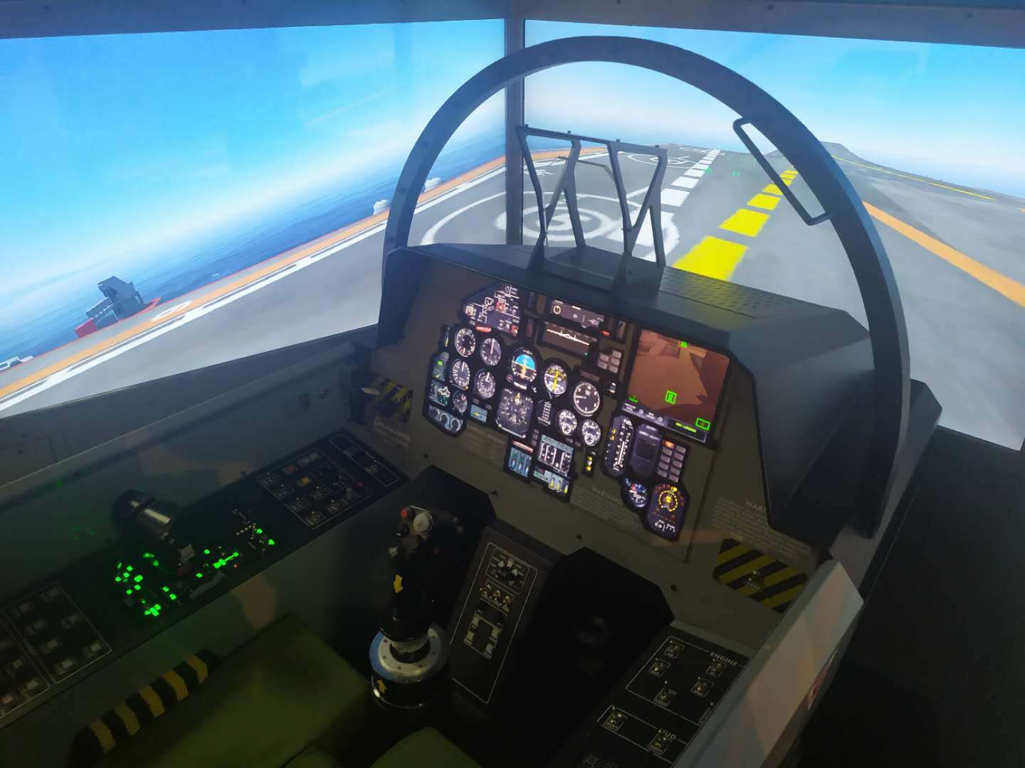 飞行员的入门导师——飞行模拟器