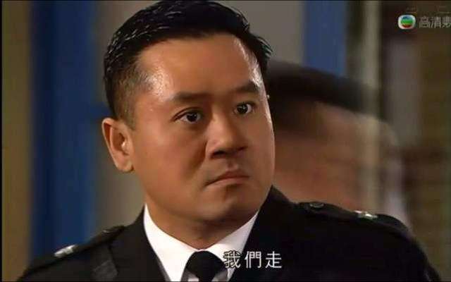 被老婆毁掉一生努力后,前tvb老戏骨,在视频网站当网红_黎耀祥