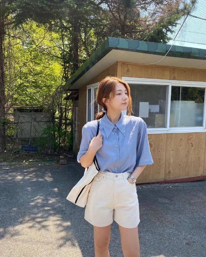 原创韩国小个子夏季穿搭真好看!简约搭配很舒服,自然清新显高气质!