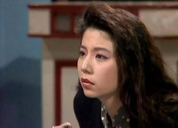 为情有独钟30年未嫁,黄家驹56岁仍独身的女友,也许才真的稀缺!