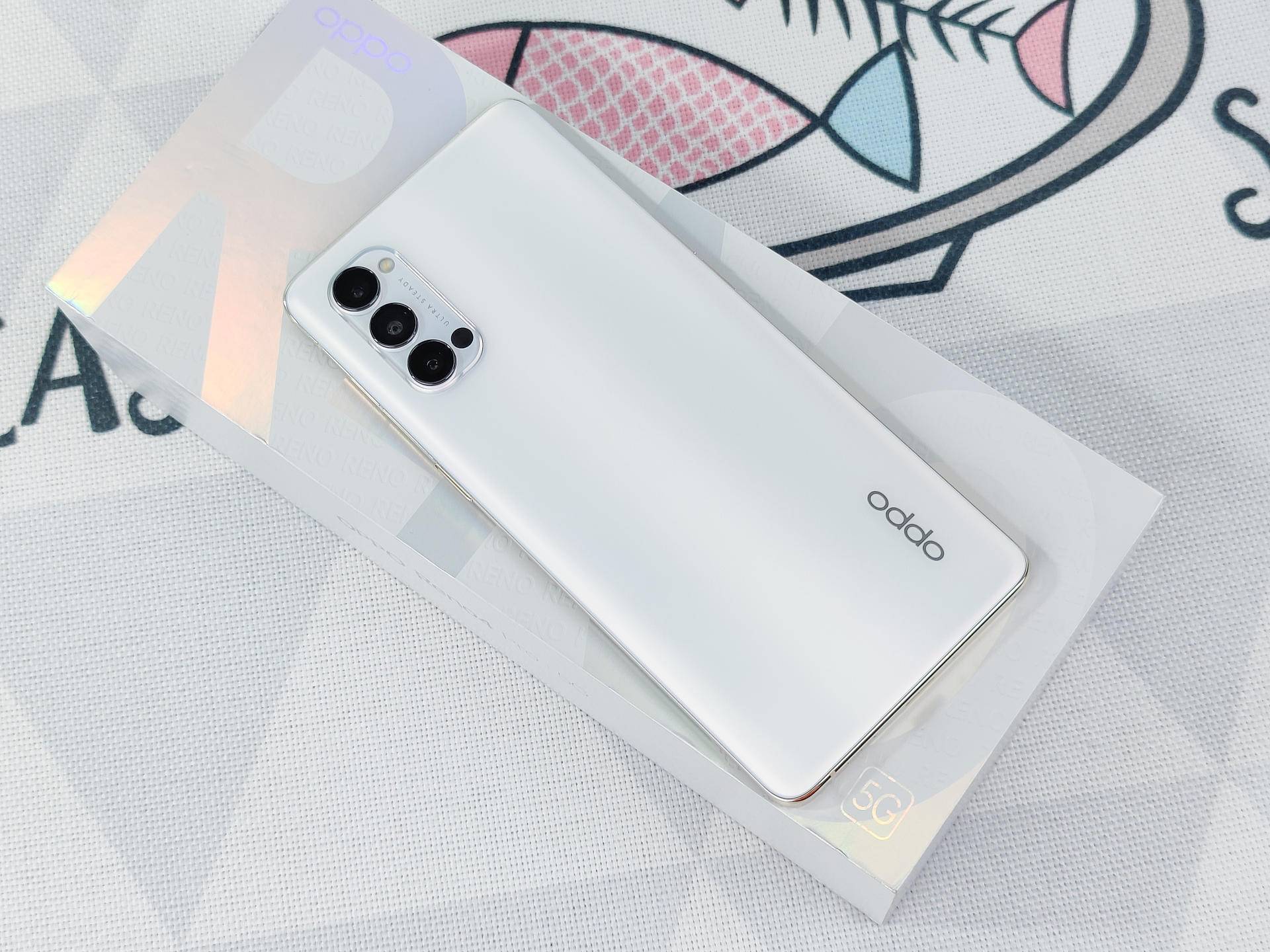 oppo reno4 pro上手体验:除轻薄高颜值,这些"槽点"必须要说