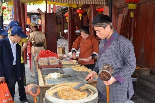 原创古人讲赚熟人钱吃生人饭是何意教人经商做生意的门道