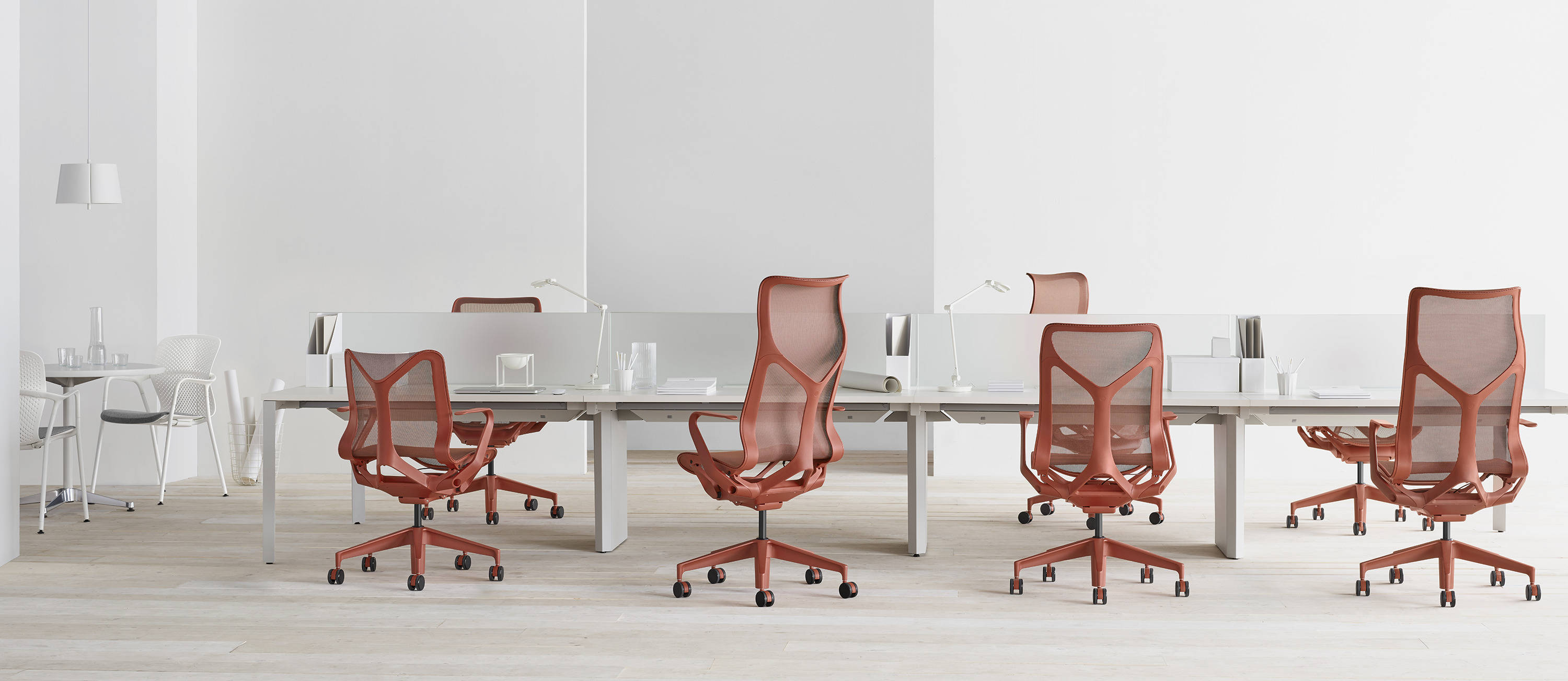 herman miller 赫曼米勒cosm椅子让您在最舒适的位置下工作
