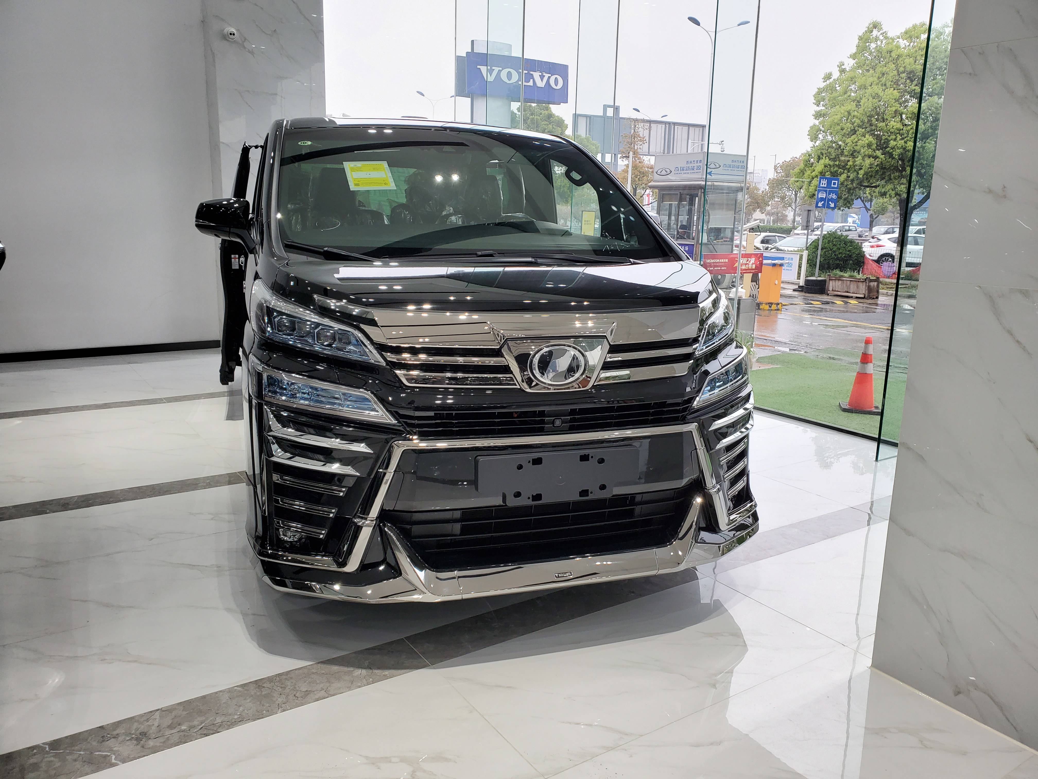 20款最新威尔法蒙娜丽莎版,豪华包围不输埃尔法