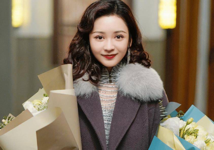 原创局中人官宣定档张一山潘粤明实力合作观众要大饱眼福了