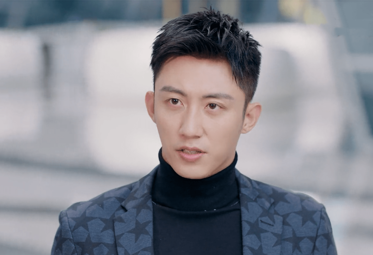 《幸福触手可及》宋凛尽显魅力,下厨下棋广场舞,真是长脸好女婿