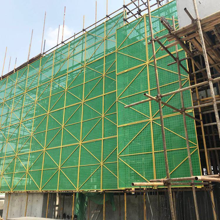 盖楼用的防护网爬架网