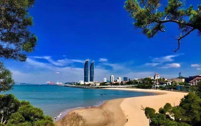 厦门这所临海而建大学,校园优美,沙滩迷人,被誉为中国最美大学_厦大