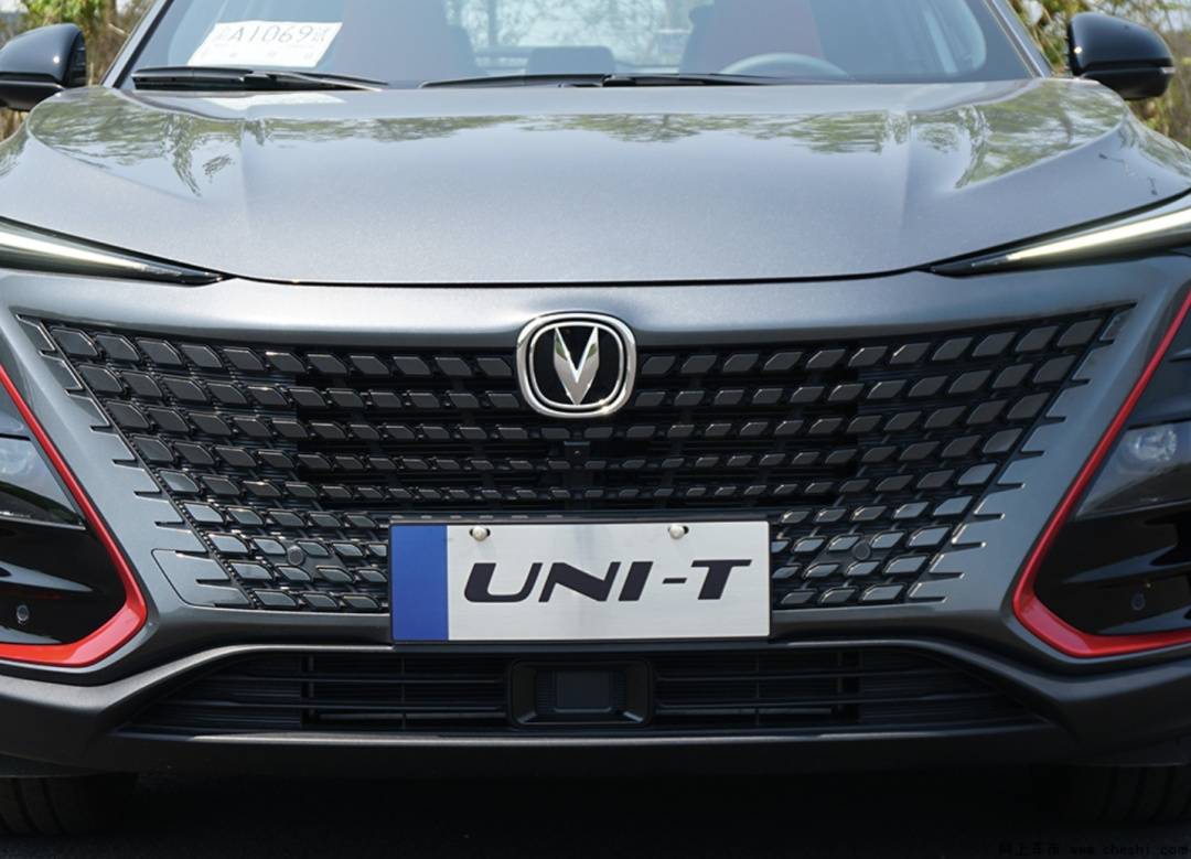 长安史上最具颜值车型1139万起售unit能否击中后浪心坎