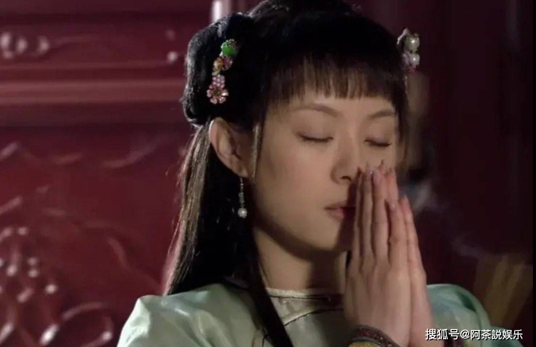 原创甄嬛,注定是宫墙里的女人,一切从她拜佛那天就注定了!