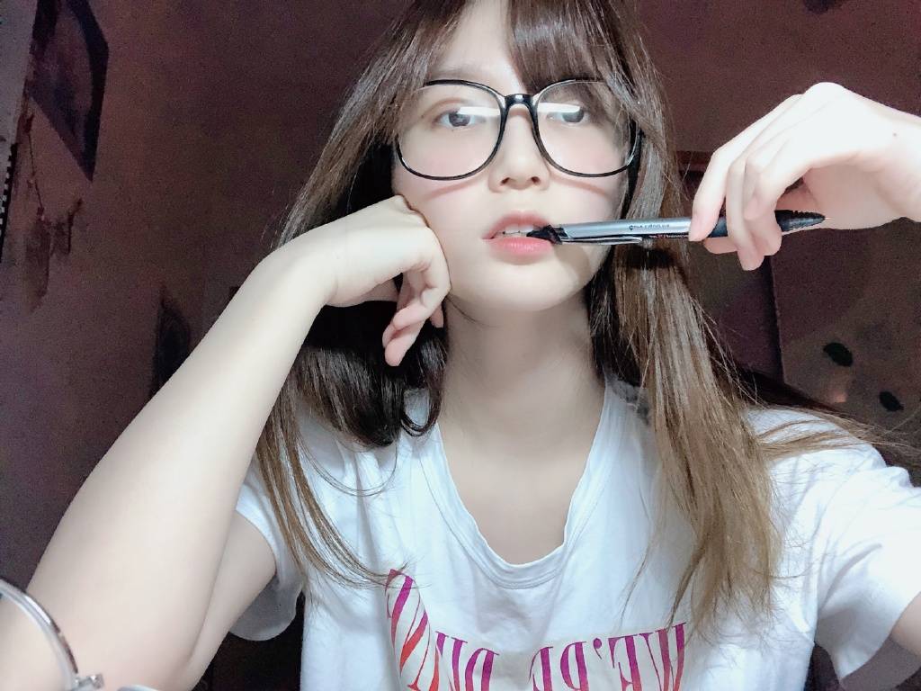 女团snh48-袁雨桢 的图集