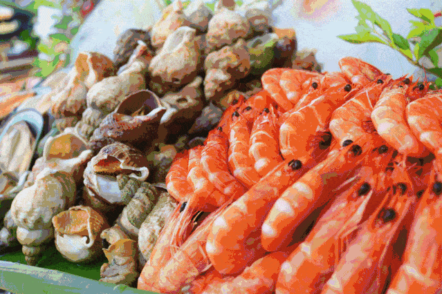 让味蕾来一次爆炸式体验海鲜配上浓郁的泰式风味泰式风情海鲜自助晚餐