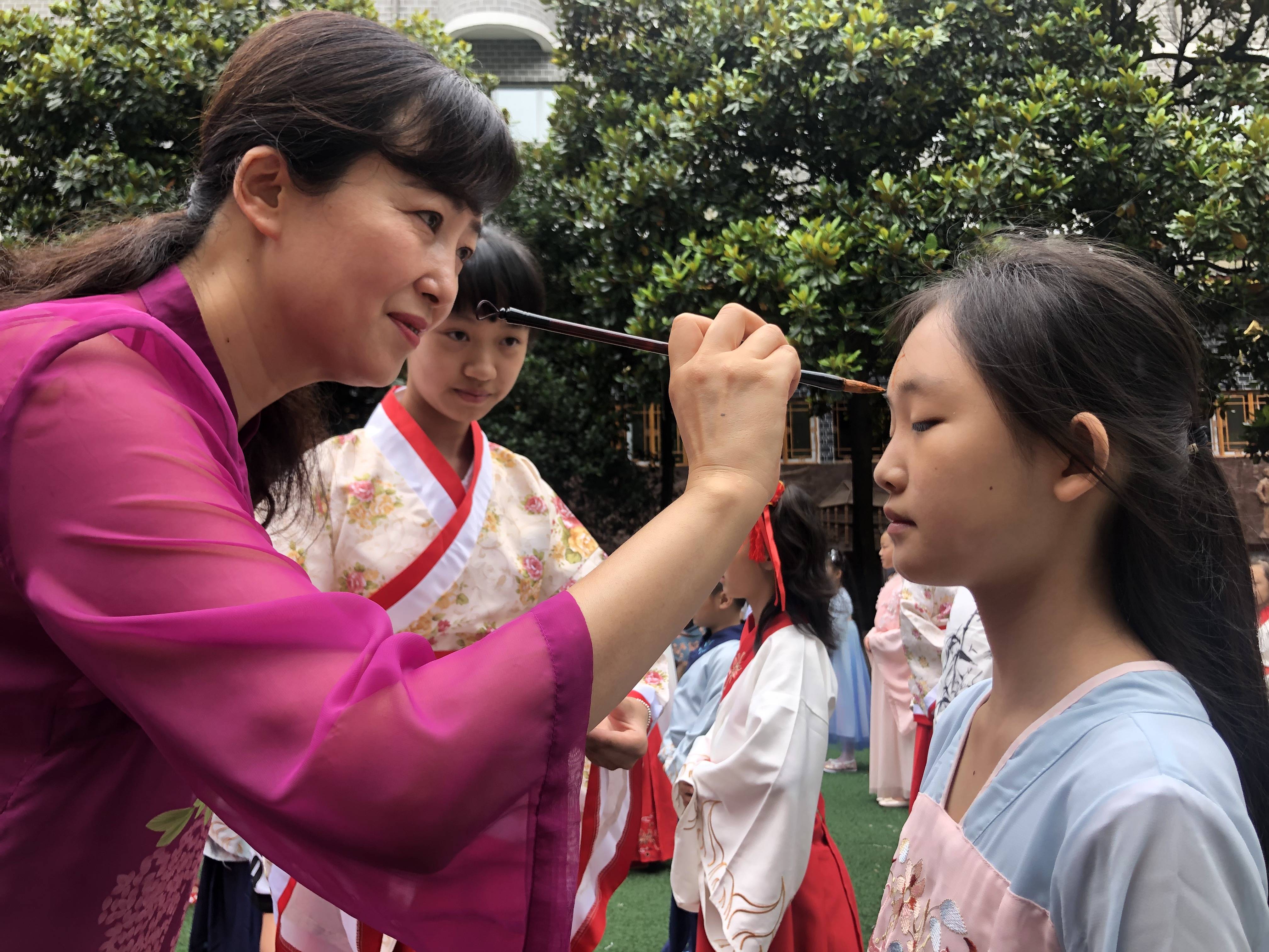 图集|走进贵阳达德学校,和小朋友一起过端午