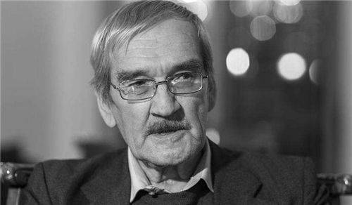 年深夜突然响起的警报声,若不是他值班,世界人口或许少一半_彼得罗夫