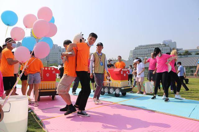 中建三局喜提首屆國際熊貓運動會冠軍期待城市越來越好