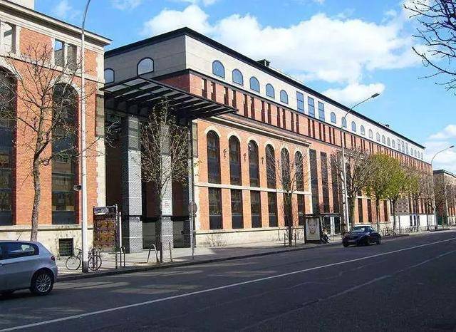 作为世界最为著名的葡萄酒产地的著名大学,波尔多第二大学还有着自己