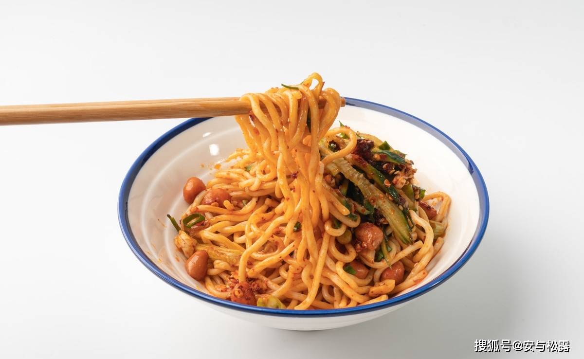 原创麻辣凉拌面,香辣过瘾超开胃的家常美食,快手懒人餐,学会能开店