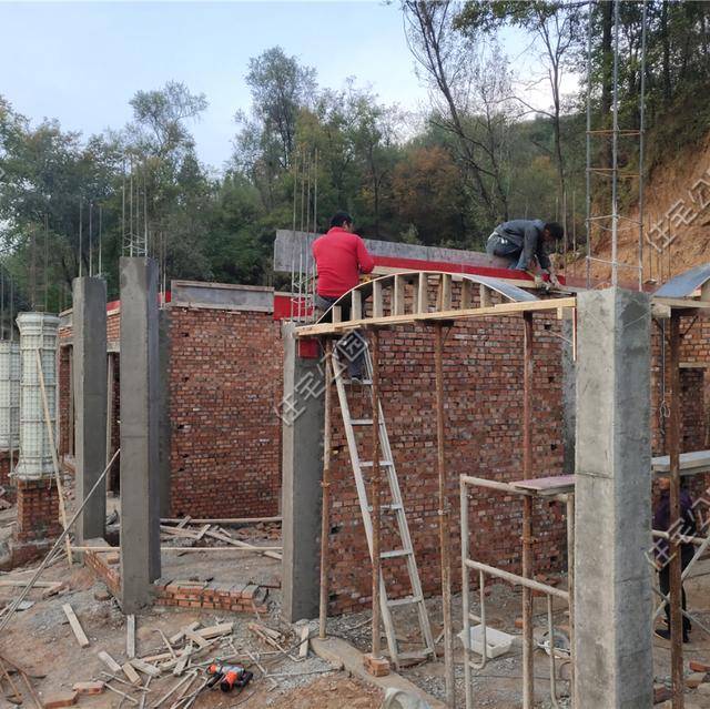 这栋别墅到底有什么好?让湖南,河南农村人都抢着盖