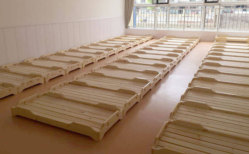 幼儿园午休床如何布置?实木床价格有多贵?