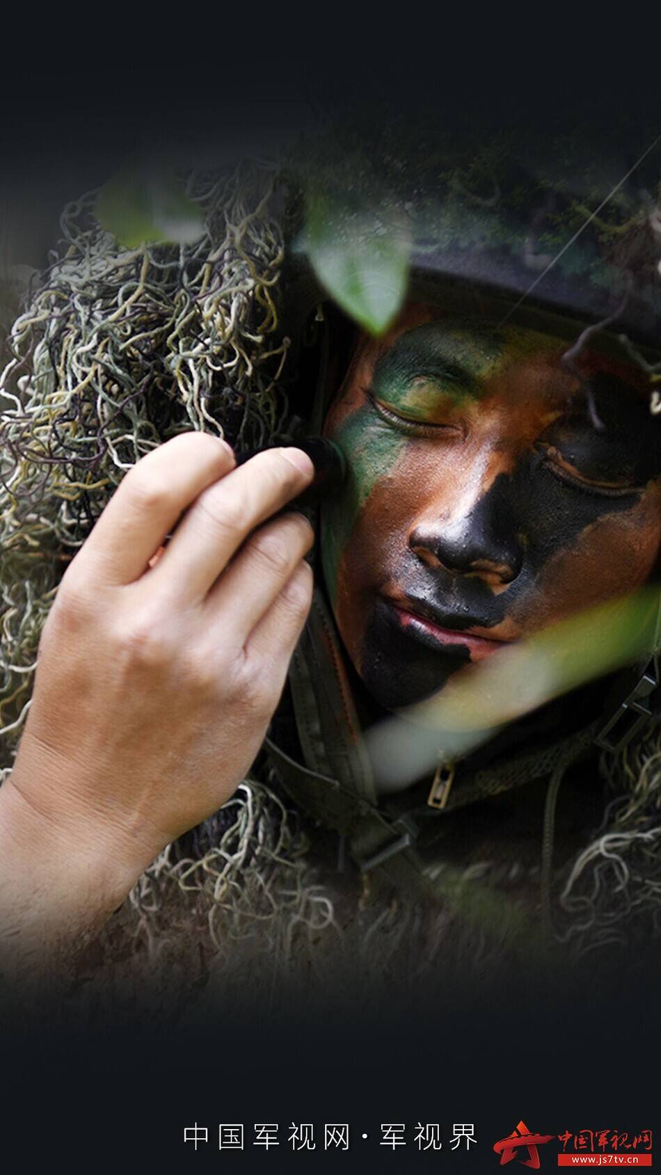 烈日炎炎,挡不住中国军人训练激情!