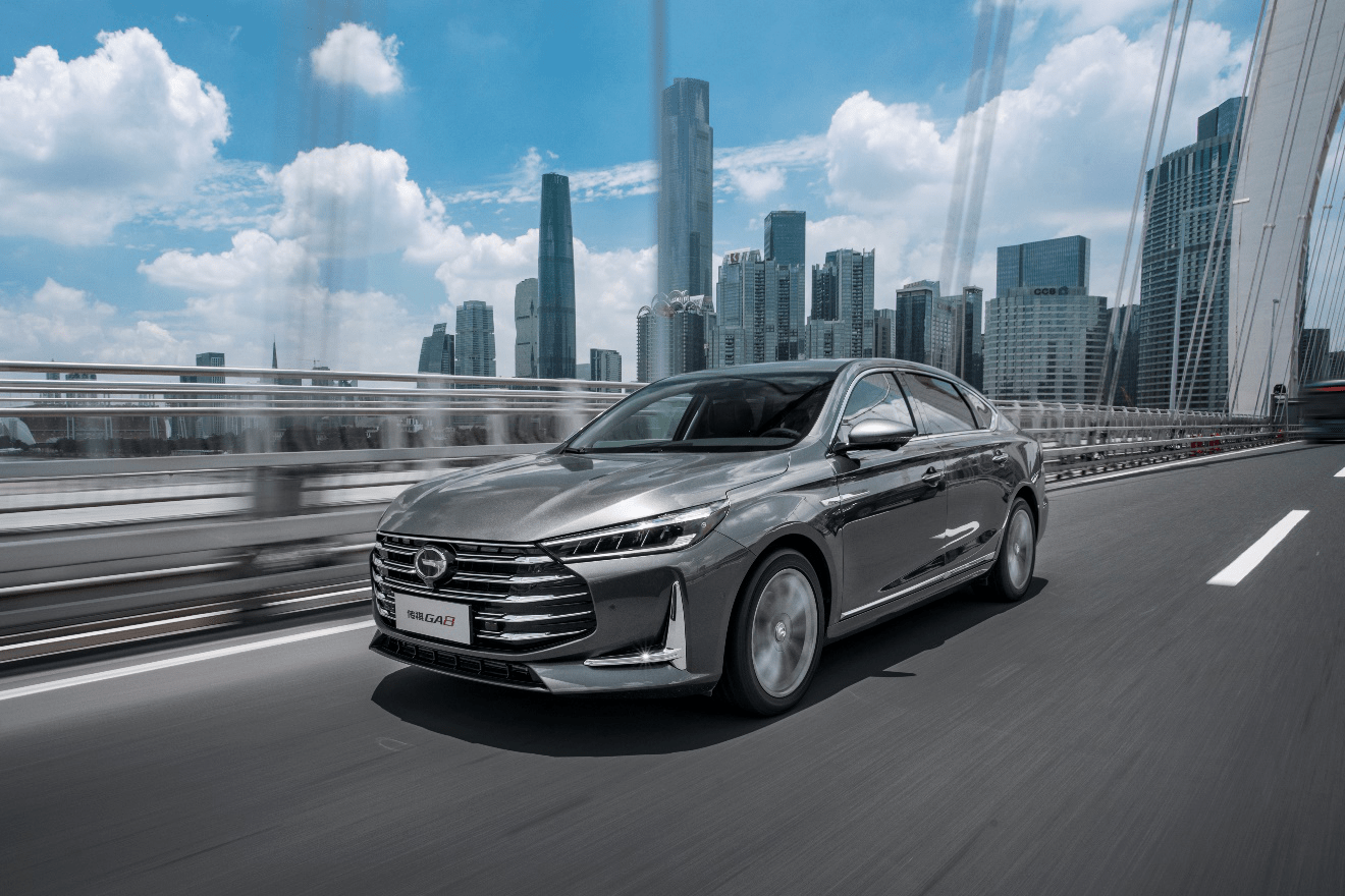 日前,广汽传祺紧跟市场需求,带来了旗下全新旗舰产品——全新传祺ga8