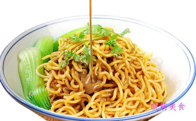 芝麻酱拌面,香辣荞麦面,肥牛面,肉酱面的家常做法