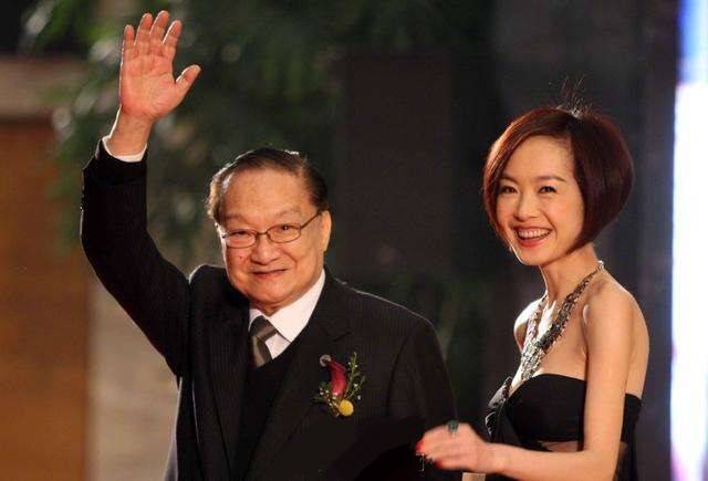 2018年10月30日,金庸金大侠挥挥手离我们而去, 但是,金大侠留给我们一