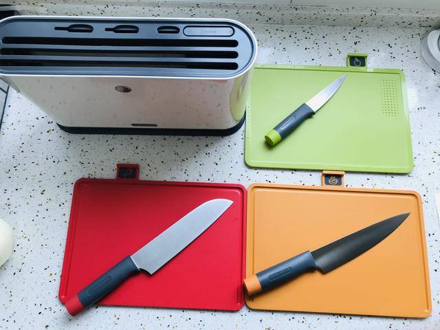 "防疫期间"拒绝病从口入——摩飞分类刀具砧板消毒机使用测评