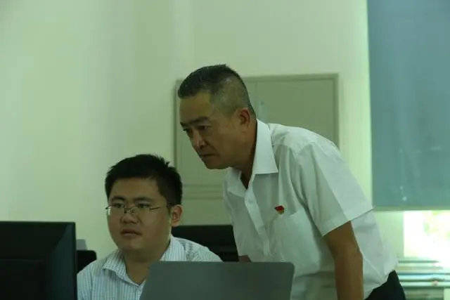 吴中兴:奉献不言苦 追求无止境_工作