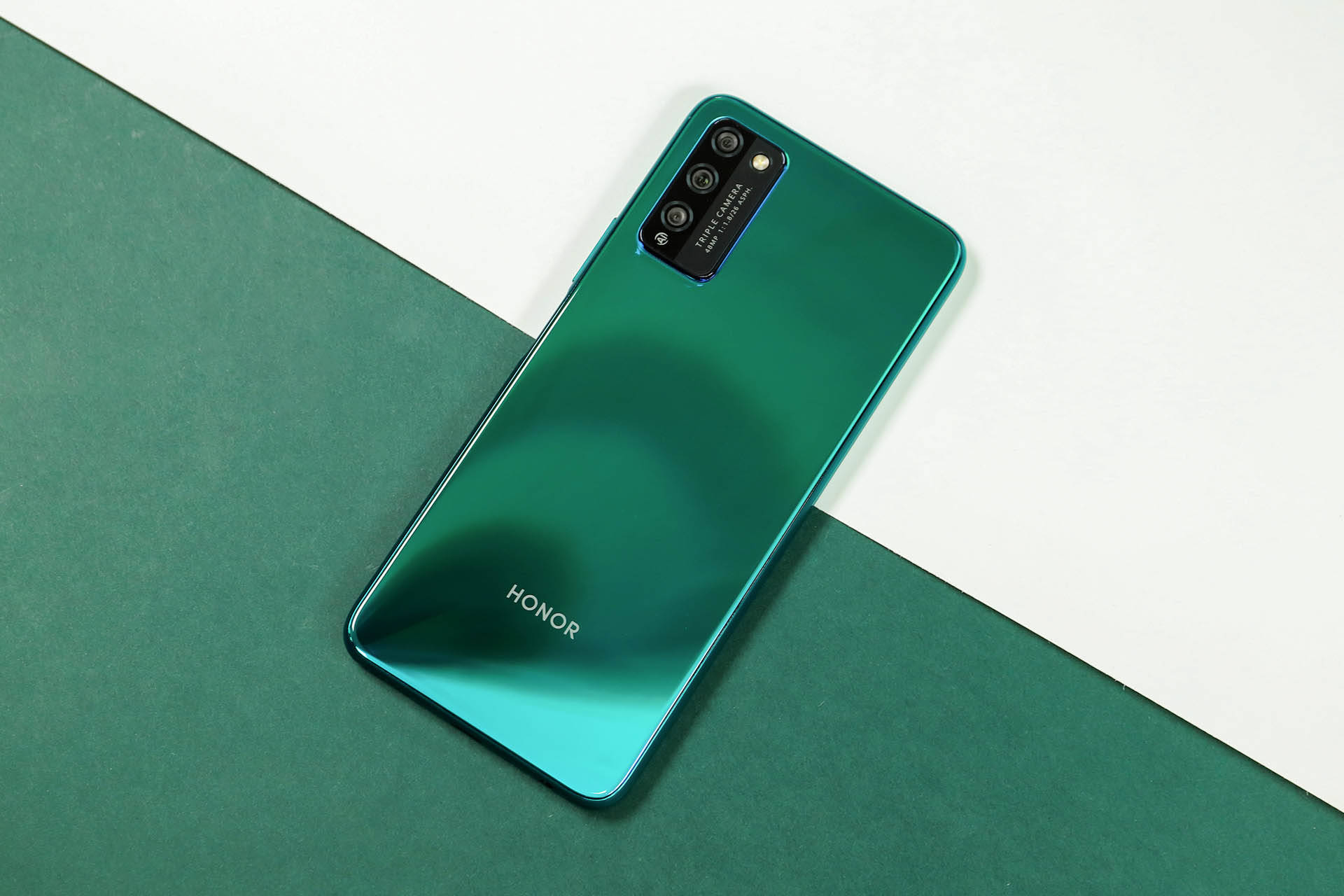 荣耀30青春版图赏光影美学设计90hz高刷新率屏