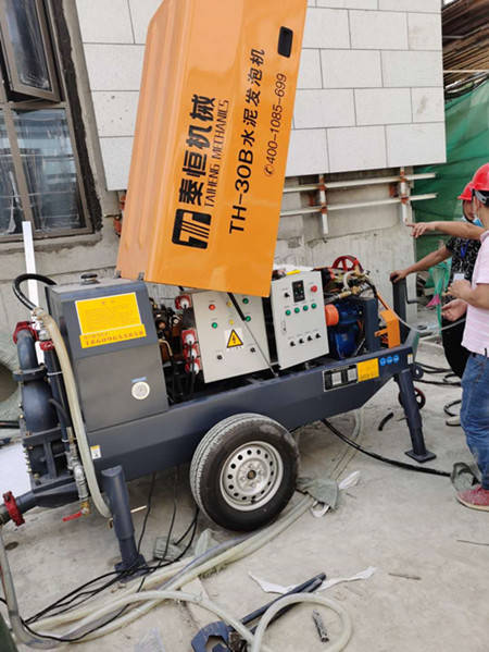 水泥发泡机现浇墙体,泡沫混凝土墙体浇筑系统