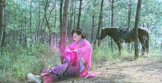 原创《仙剑》女娲后人为何怀孕时露出蛇尾,紫萱初见青儿早已透露原因