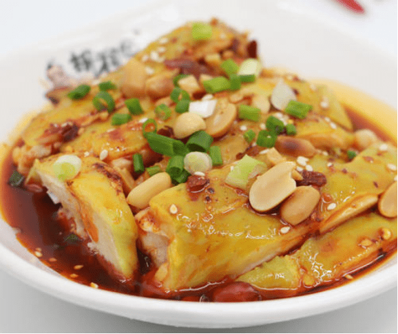 麻辣排骨,川味白斩鸡,皮蛋嫩豆腐,腊肉炒芦笋的做法