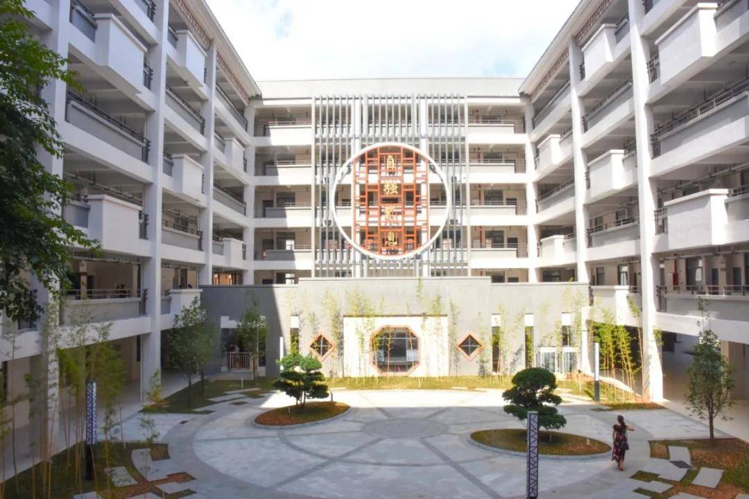 36间课室超20个功能室颜峰小学新校落成实地探营