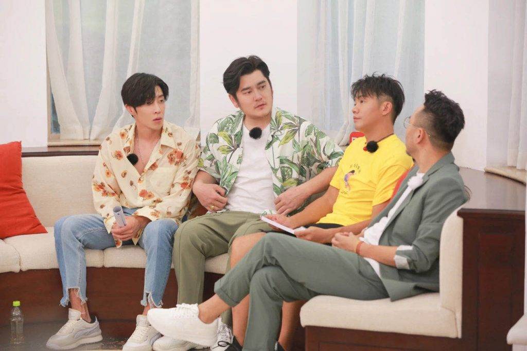 今晚10点《天天向上》:天天兄弟助力"追梦的哥up7"路演秀