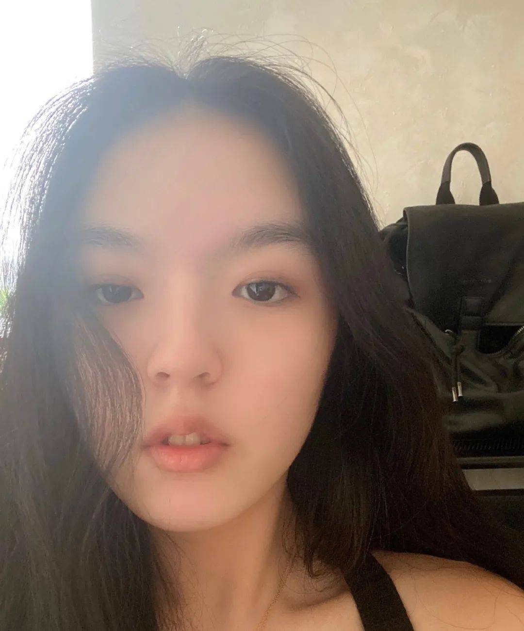 李咏女儿经名图片