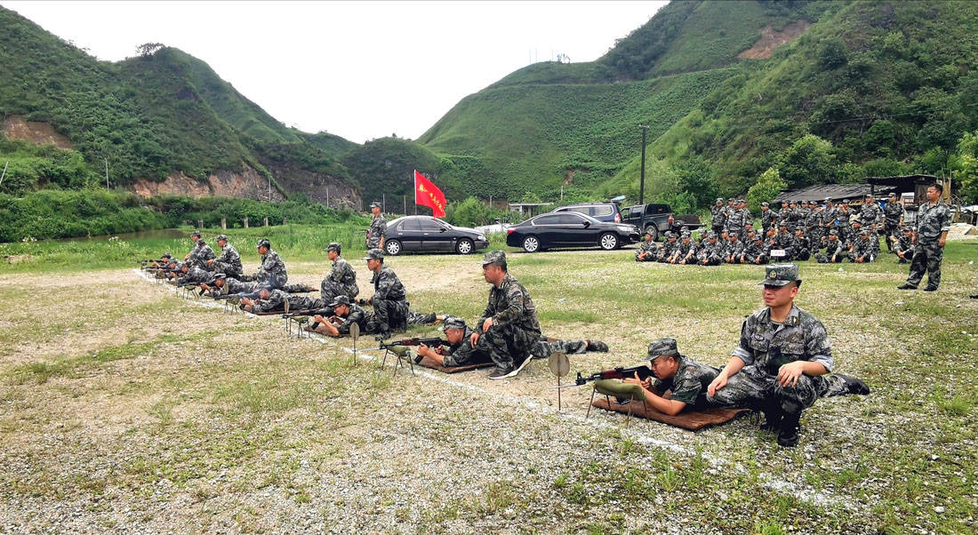 贵州黔东南州麻江县基干民兵开展基地化军事训练