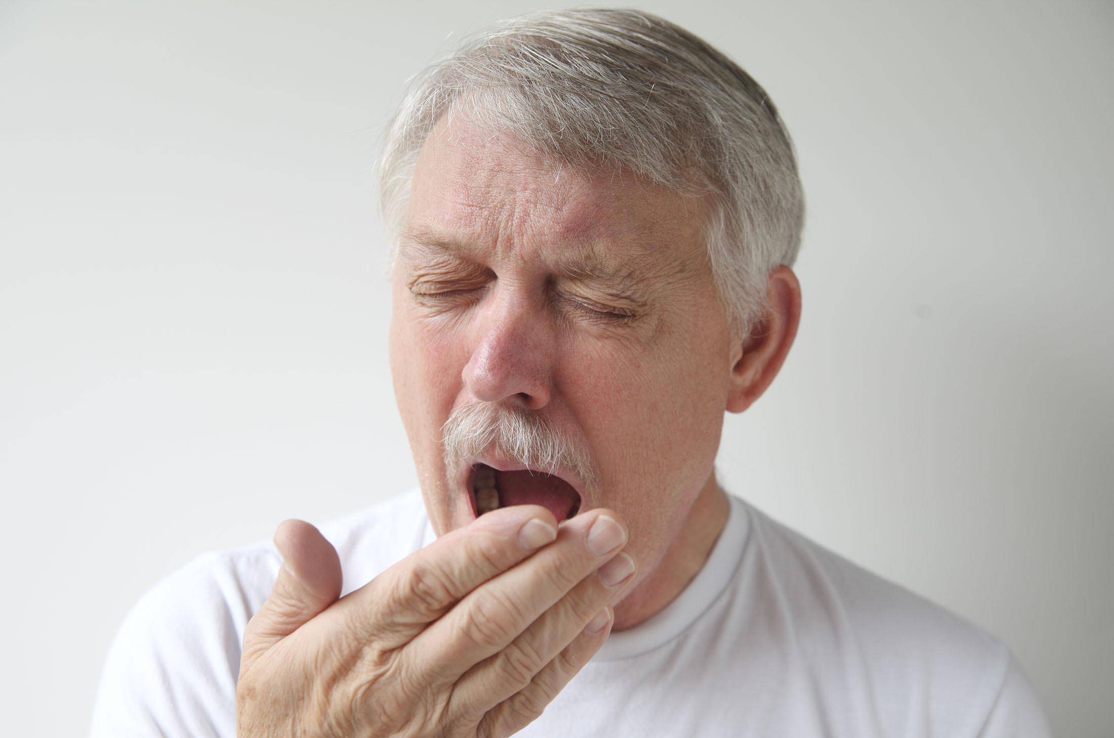 男性衰老标志:1臭1痛2小显而易见,若占其中之一,别不在意_身体