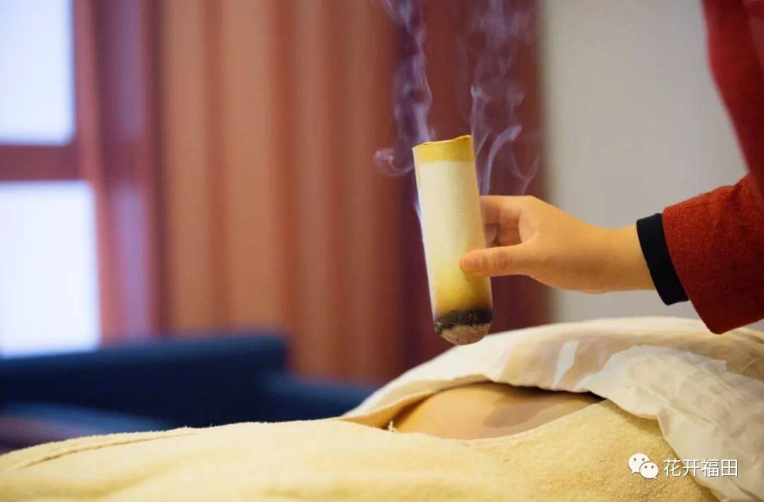 花开福田生命美学馆艾灸实拍