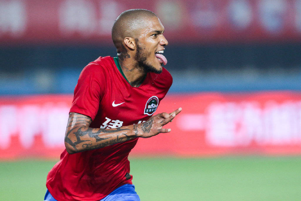 建业外援卡兰加热身赛中受伤 腿部拉伤将休养三周