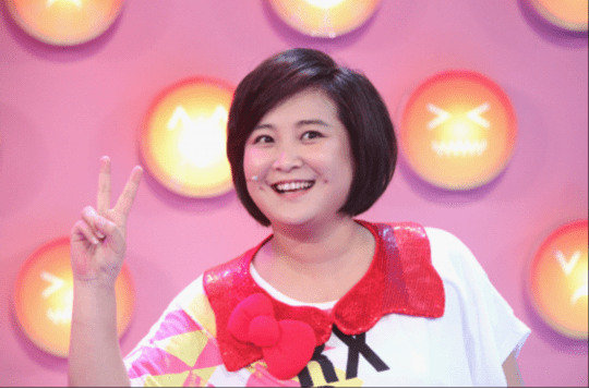 说了10年相声还没红郭德纲劝她改行如今6次登春晚身价21亿