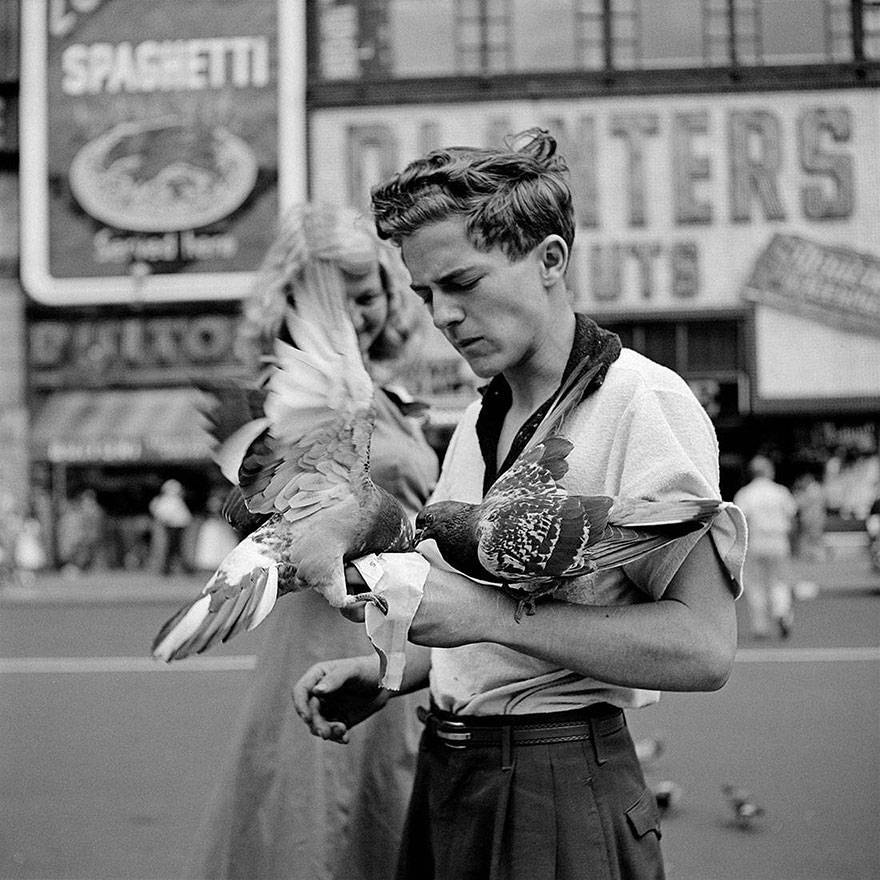 零度摄影:1950年美国街拍,摄影师死后才被曝光
